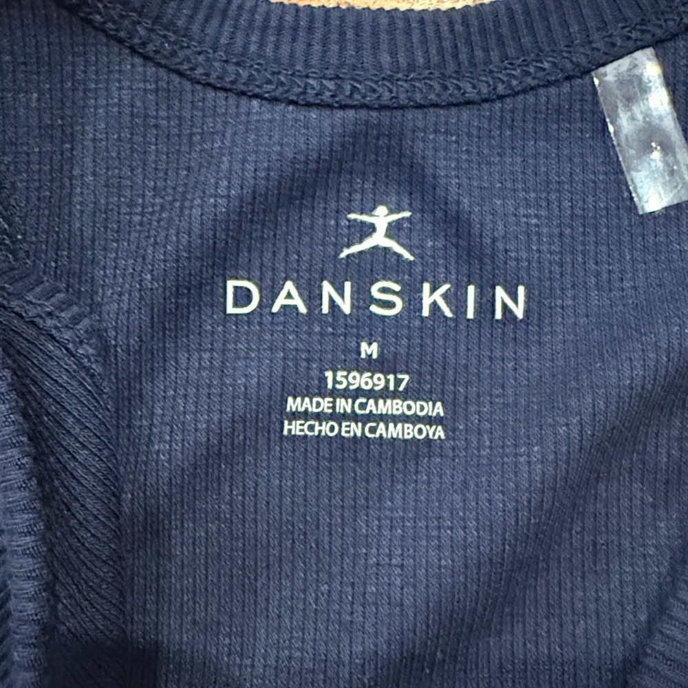 Danskin tanks - Picture 4 of 5